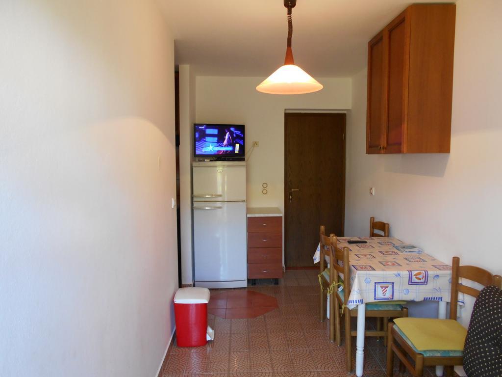 Apartments U Kapetana Пунат Стая снимка