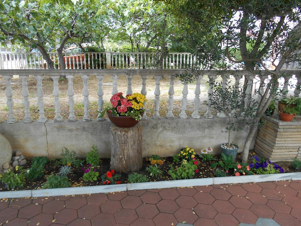 Apartments U Kapetana Пунат Екстериор снимка