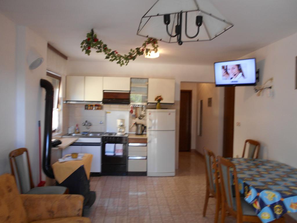 Apartments U Kapetana Пунат Екстериор снимка